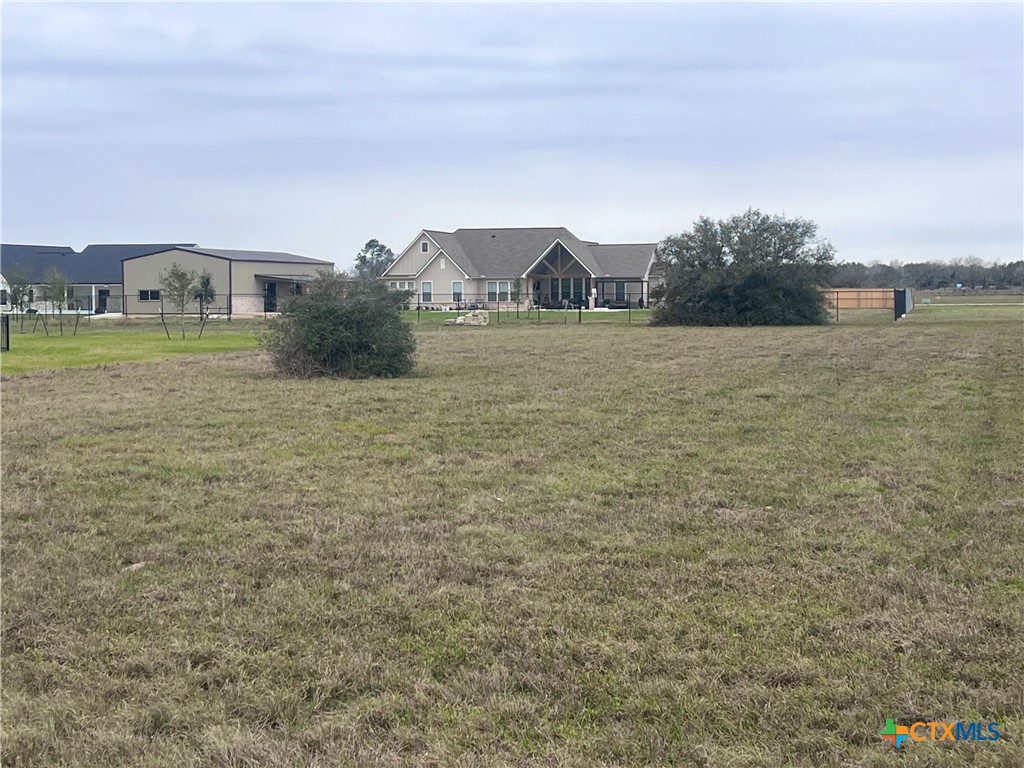 363 Sendera Loop Property Photo 4