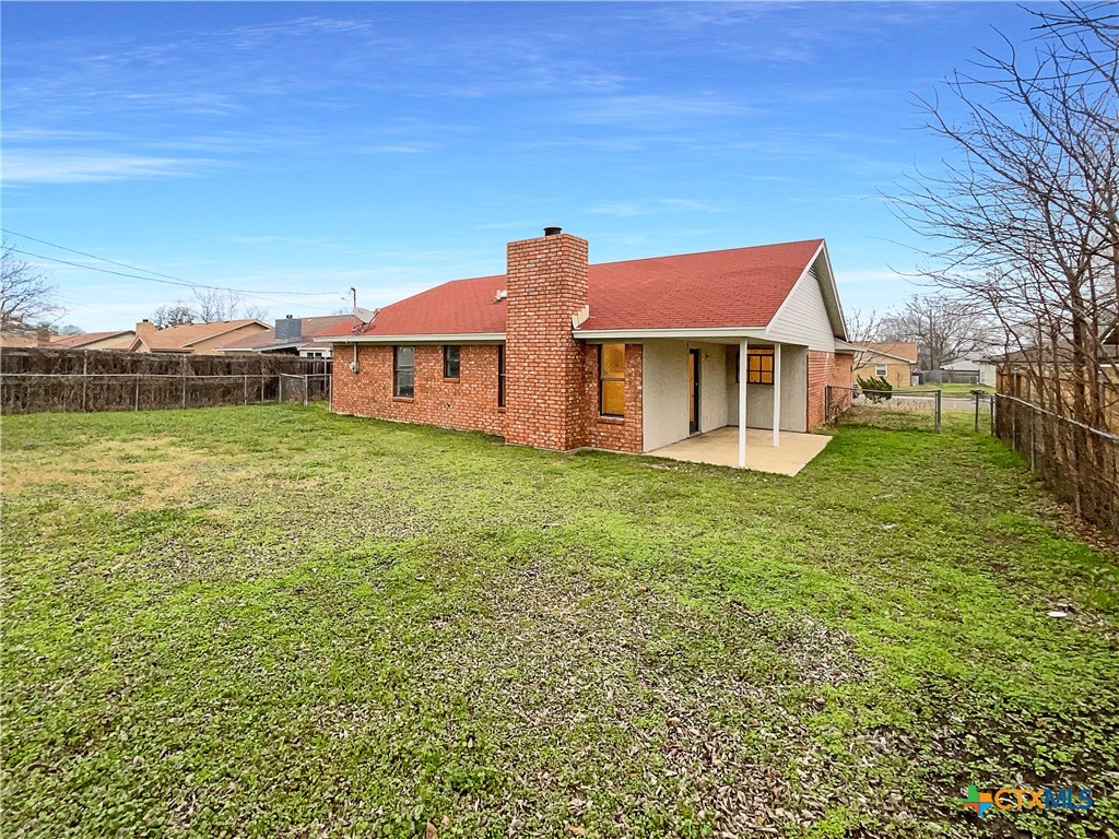 1801 Moonlight Drive Property Photo 8