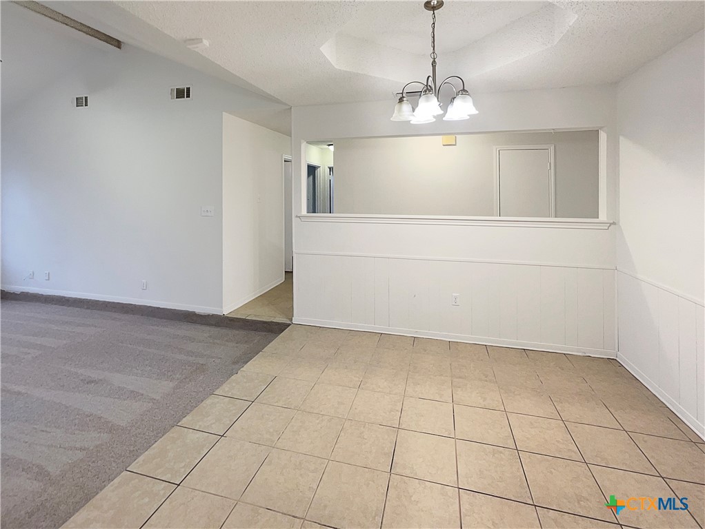 1801 Moonlight Drive Property Photo 12