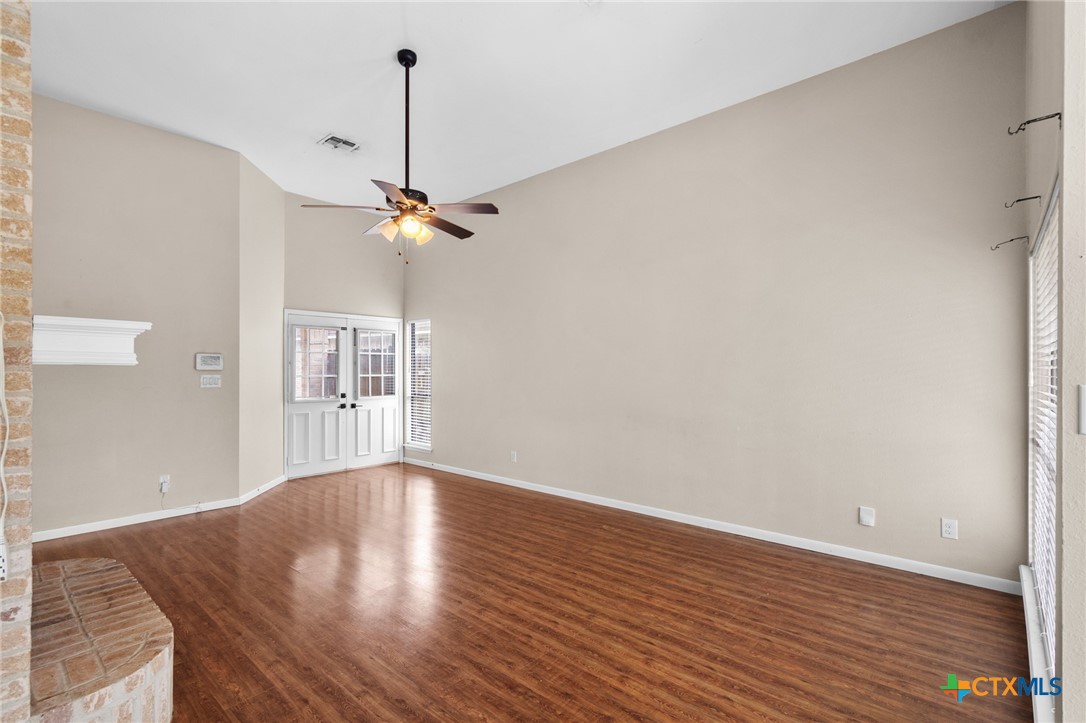 201 Amhurst Street Property Photo 6