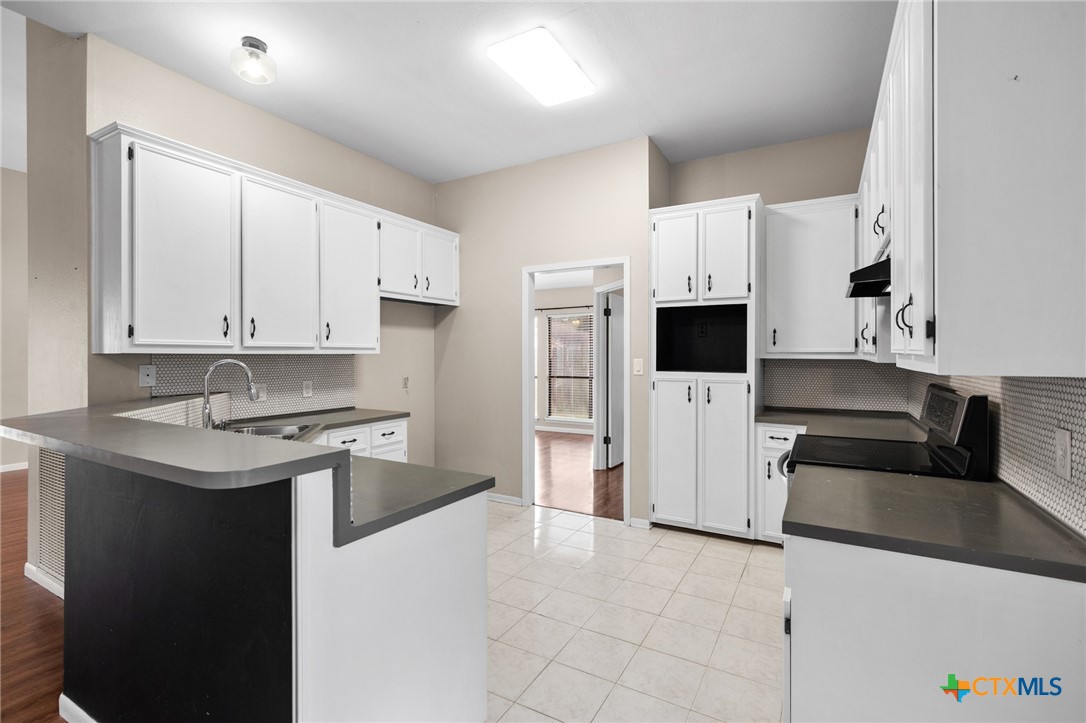 201 Amhurst Street Property Photo 10