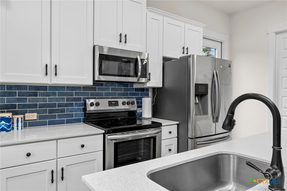 578 Firefly Drive Property Photo 14