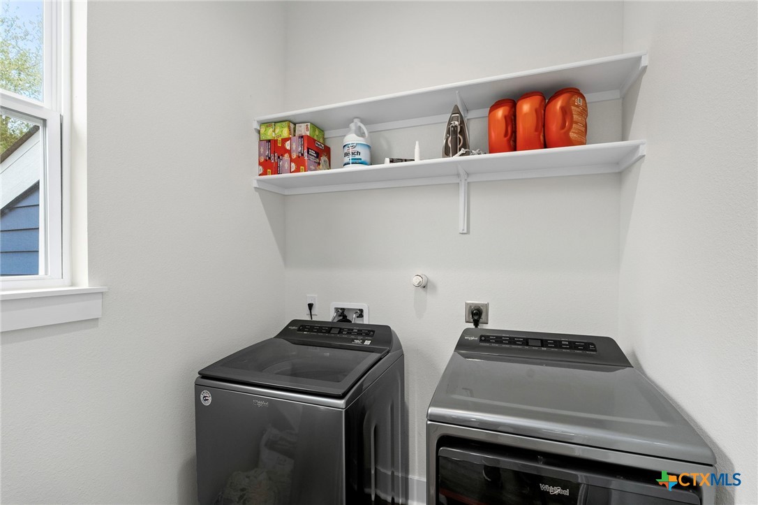 578 Firefly Drive Property Photo 22