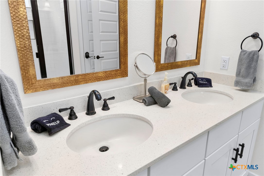 578 Firefly Drive Property Photo 27