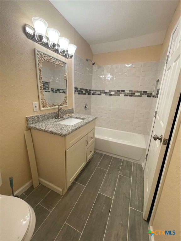 700 & 708 3rd Street Property Photo 17