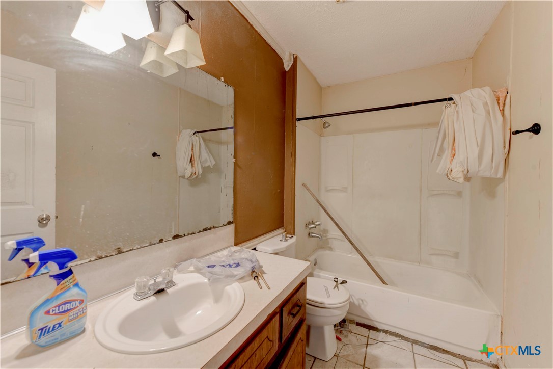 2104 Beta Circle Property Photo 13