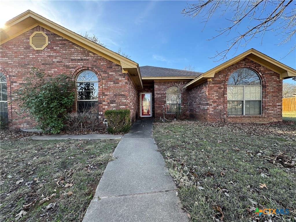 106 Chandler Avenue Property Photo 2