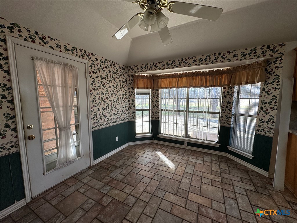 106 Chandler Avenue Property Photo 14