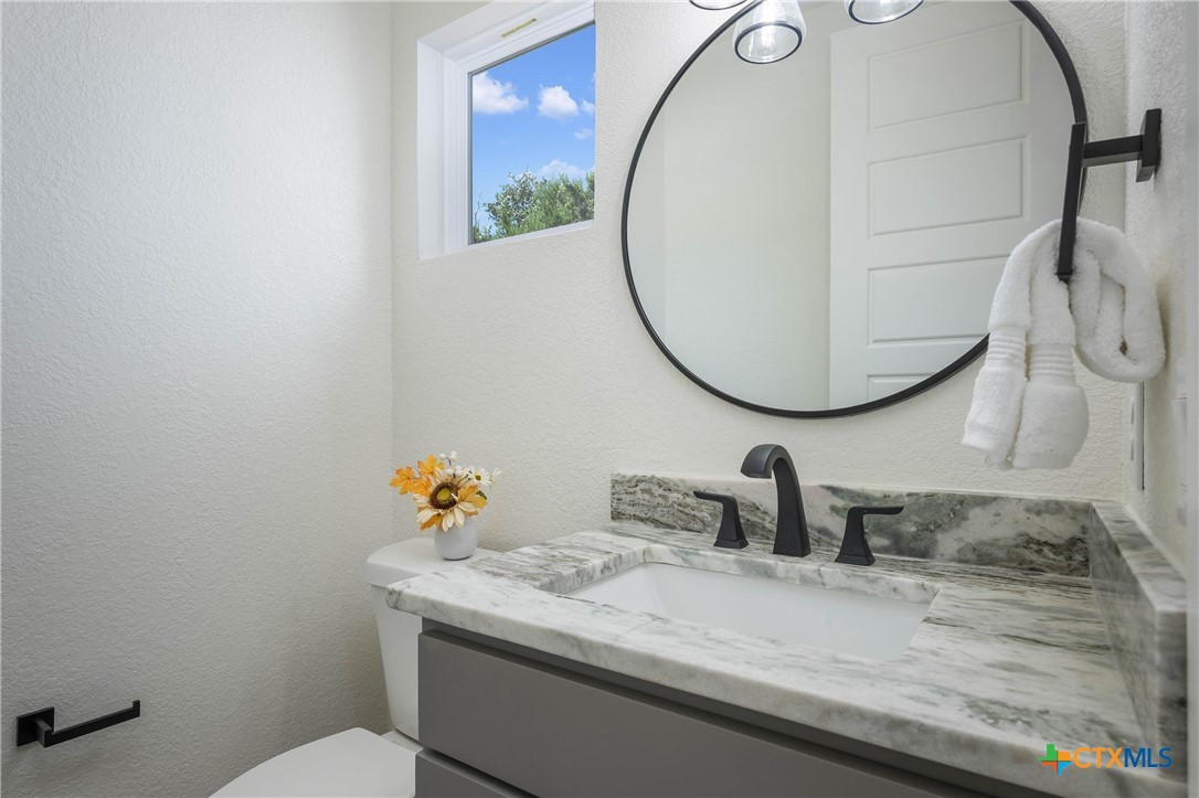 1156 Timberlane Drive Property Photo 20