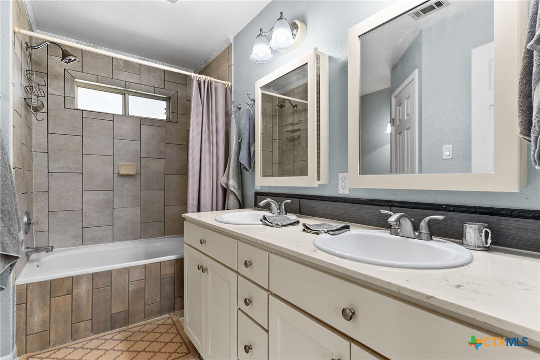 2705 Blackburn Drive Property Photo 16