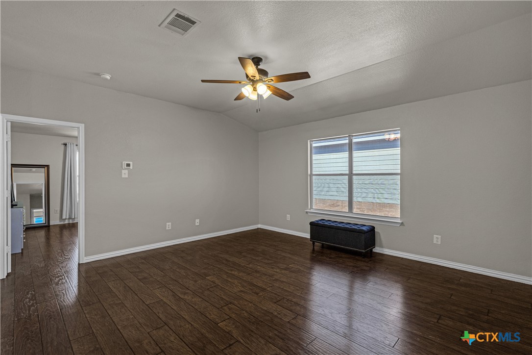6205 Bridgewood Drive Property Photo 19