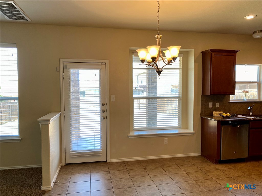 9602 Rogano Court Property Photo 6