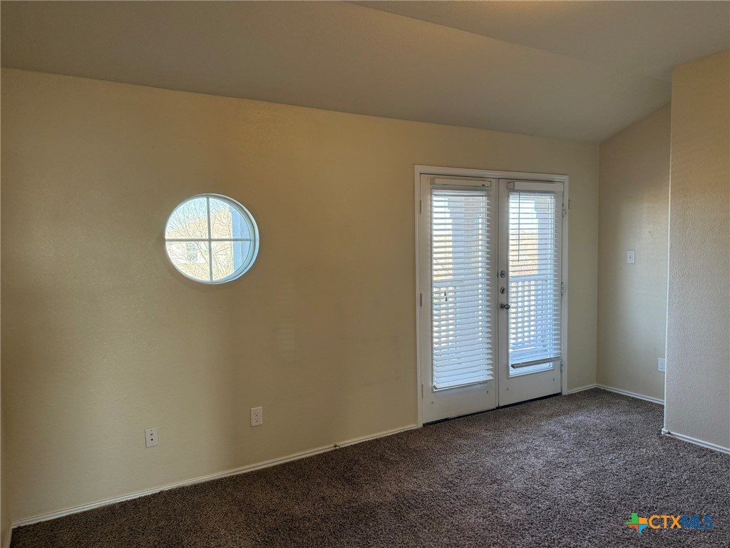 9602 Rogano Court Property Photo 12