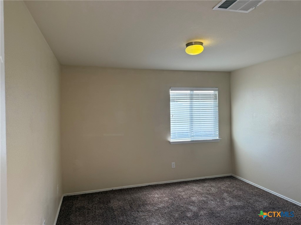 9602 Rogano Court Property Photo 28