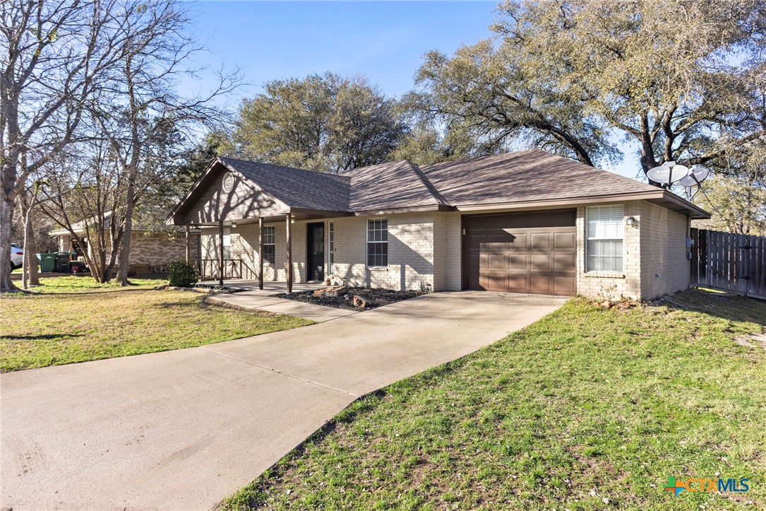 55 Golden Poppy Loop Property Photo 1