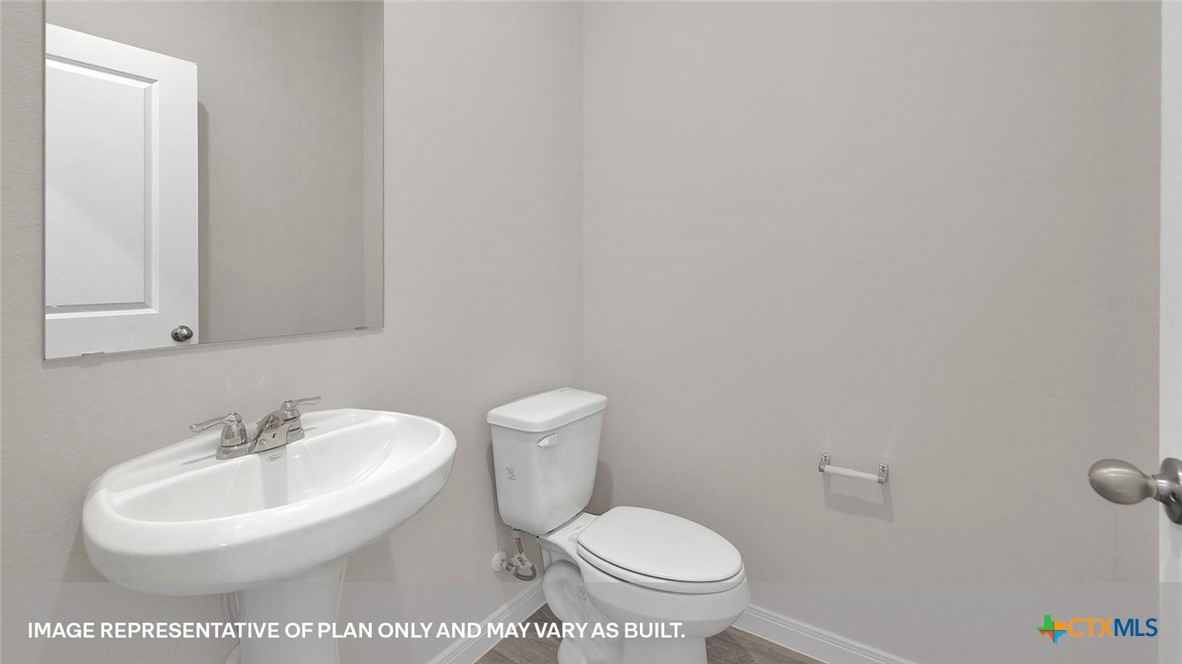 320 New Albany Lane Property Photo 5