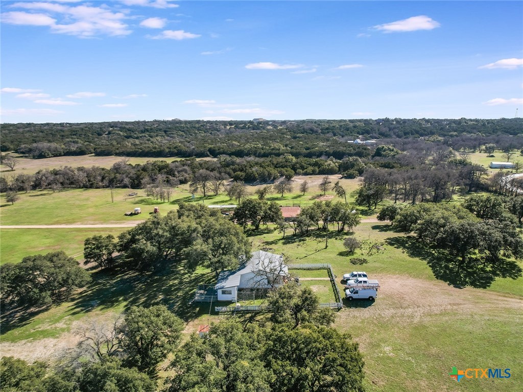 20949 Firefly Road Property Photo 11