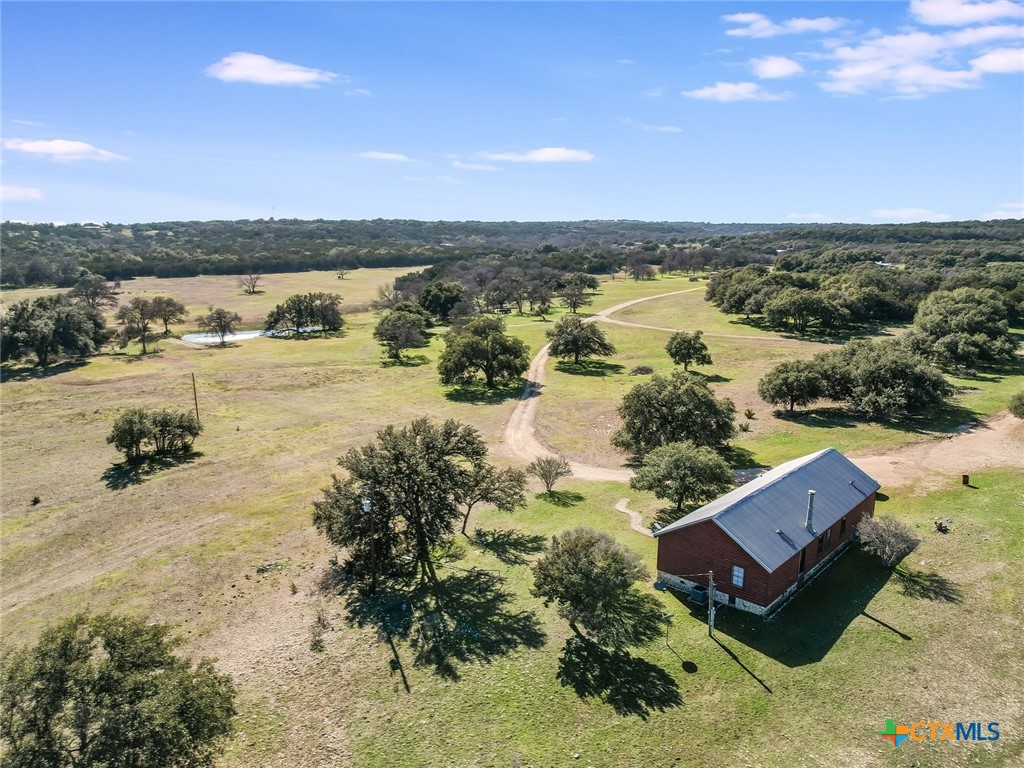 20949 Firefly Road Property Photo 12