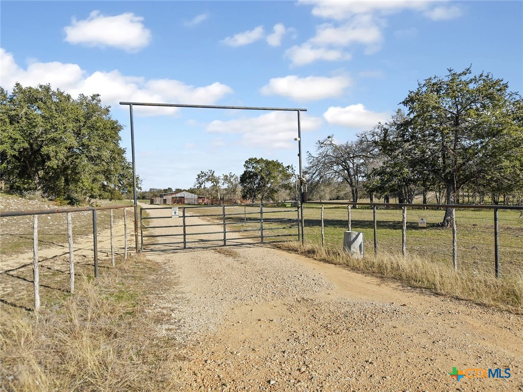 20949 Firefly Road Property Photo 13