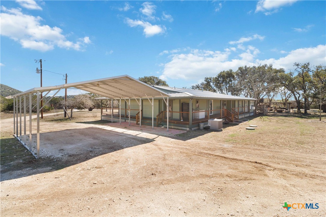 165 Mari B Drive Property Photo 2