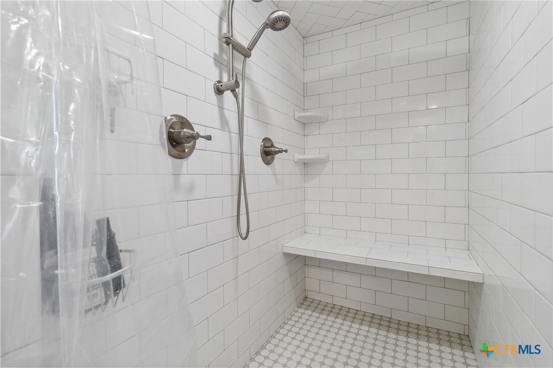 165 Mari B Drive Property Photo 26