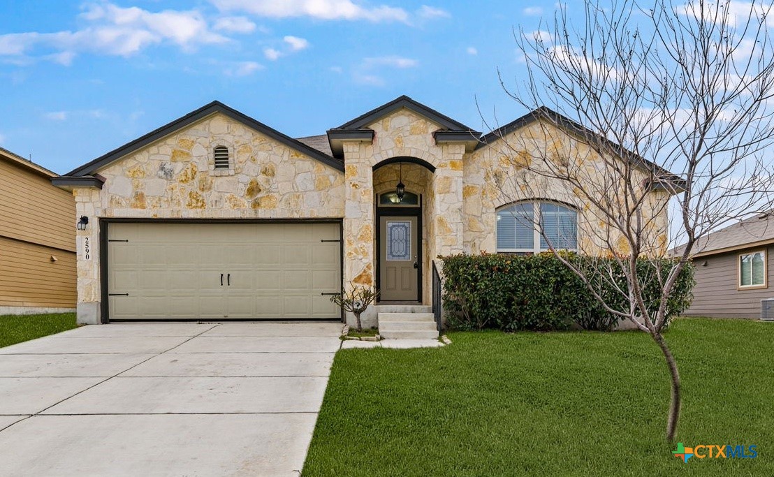 2590 Lonesome Creek Trail Property Photo 1