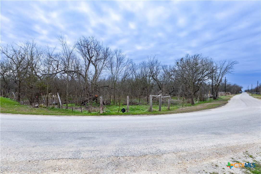 301 Union Hill Road Property Photo 2