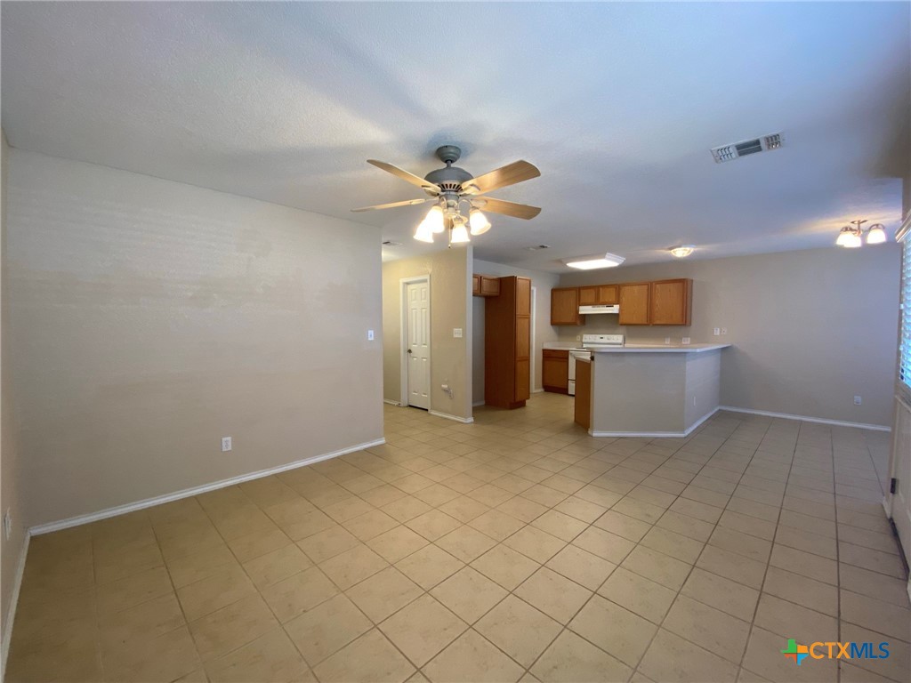 3012 Green Mountain Drive Property Photo 5