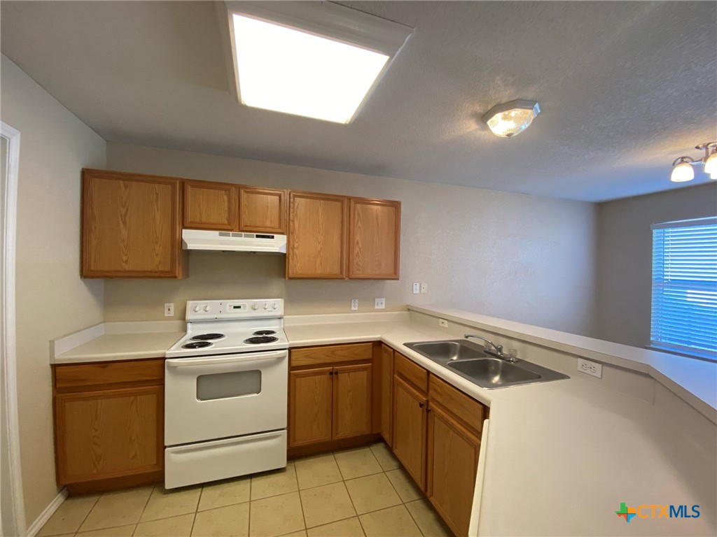 3012 Green Mountain Drive Property Photo 12
