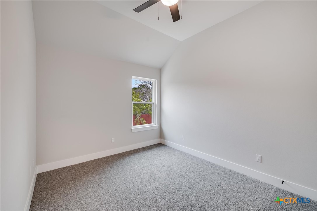 8 Lakewood Circle Property Photo 18