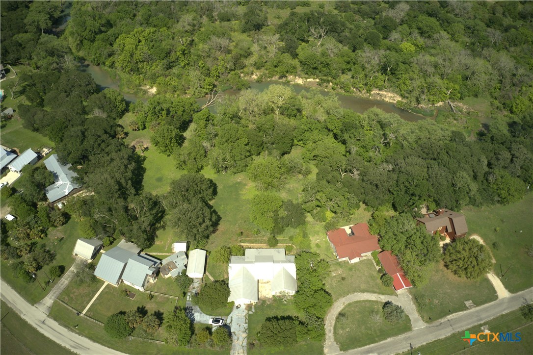 1061 Martindale Falls Road Property Photo 2