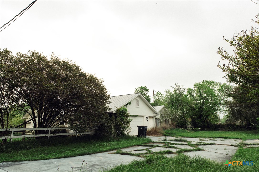 1061 Martindale Falls Road Property Photo 6