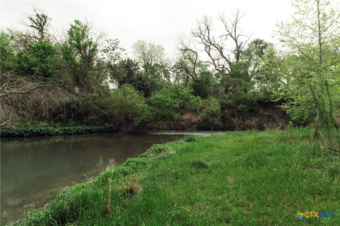 1061 Martindale Falls Road Property Photo 17