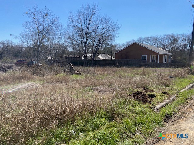 112 Ivy Avenue Property Photo 2