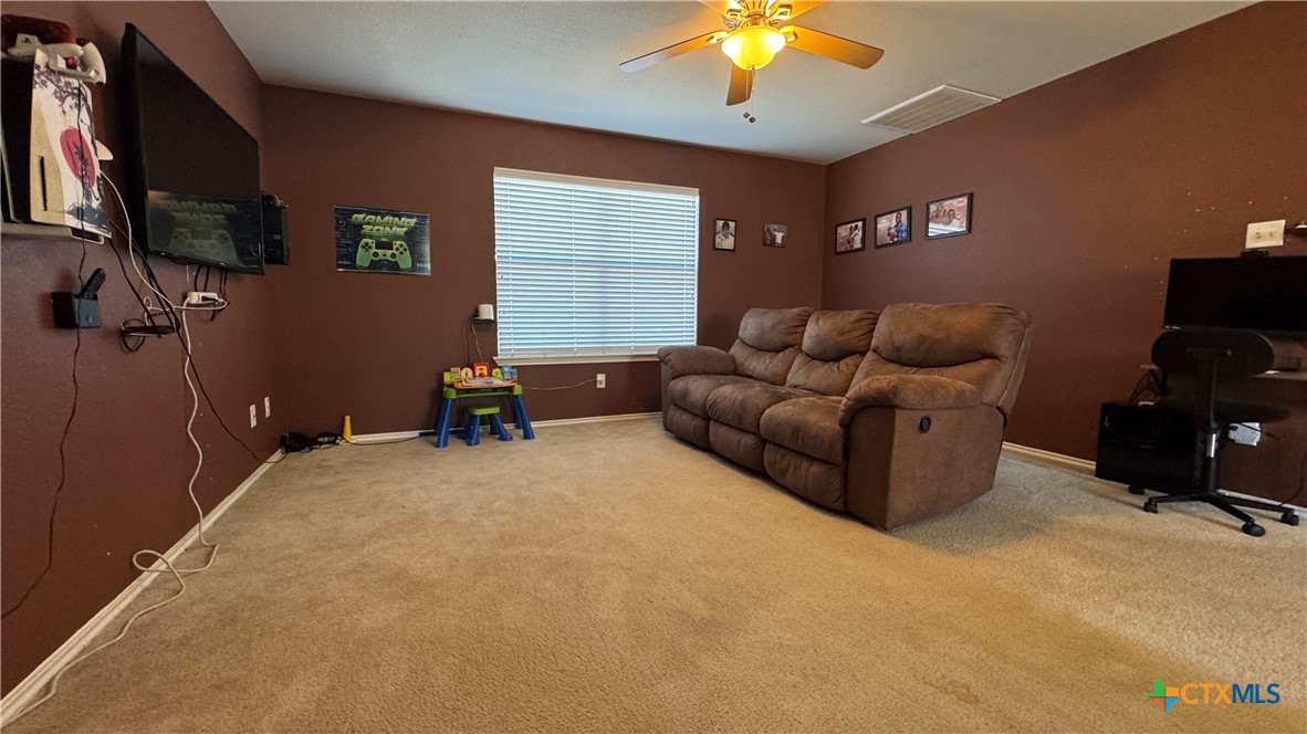 4503 Golden Gate Drive Property Photo 16