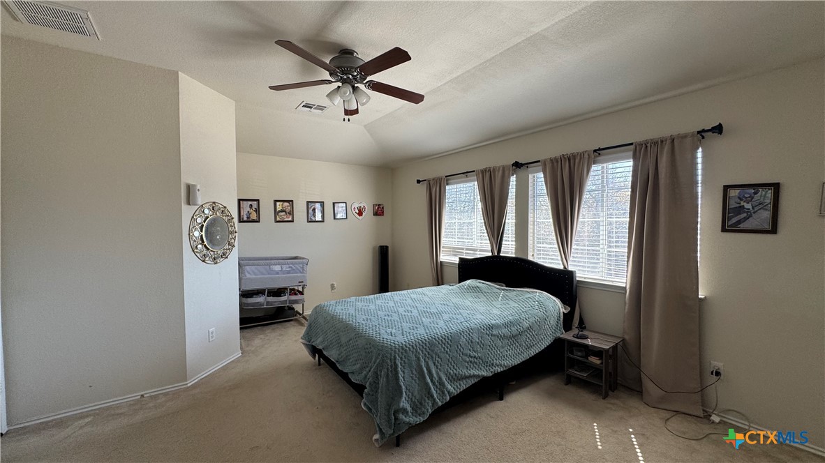 4503 Golden Gate Drive Property Photo 18