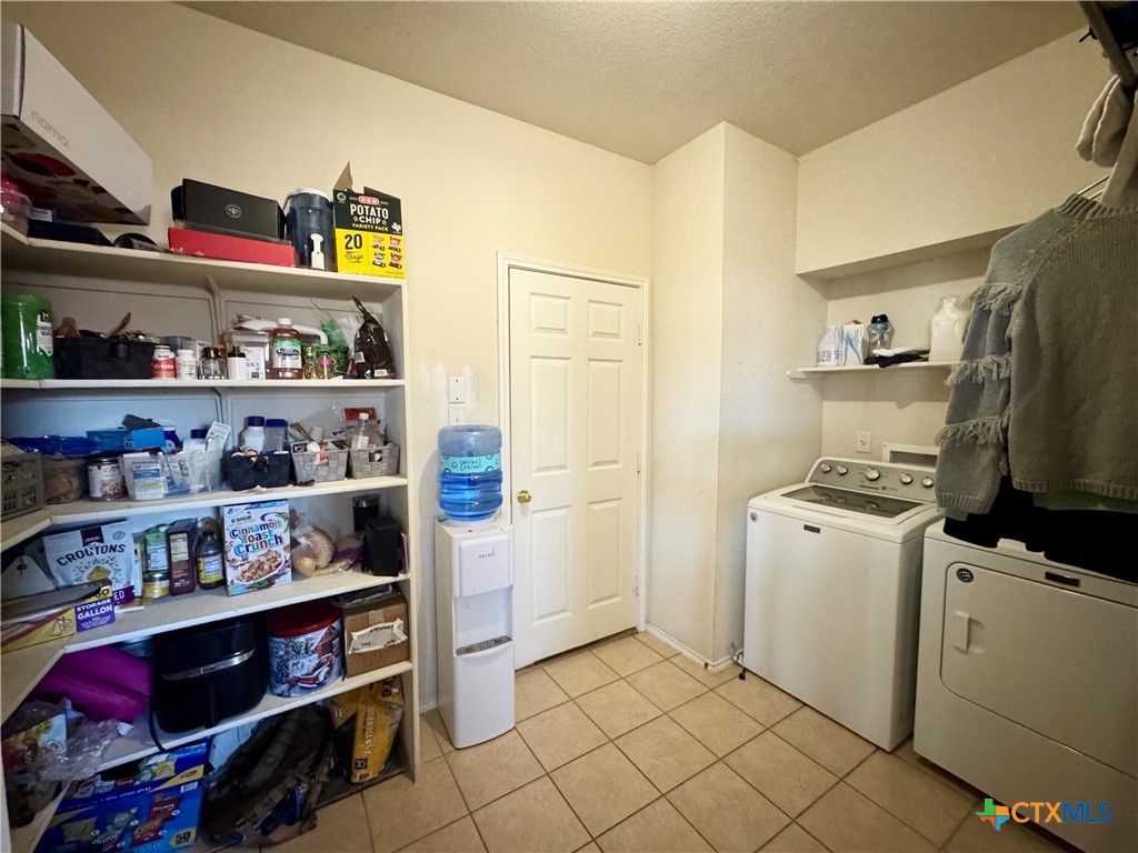4503 Golden Gate Drive Property Photo 25