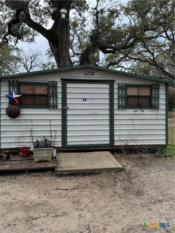 96 Reeves Ranch Road Property Photo 4
