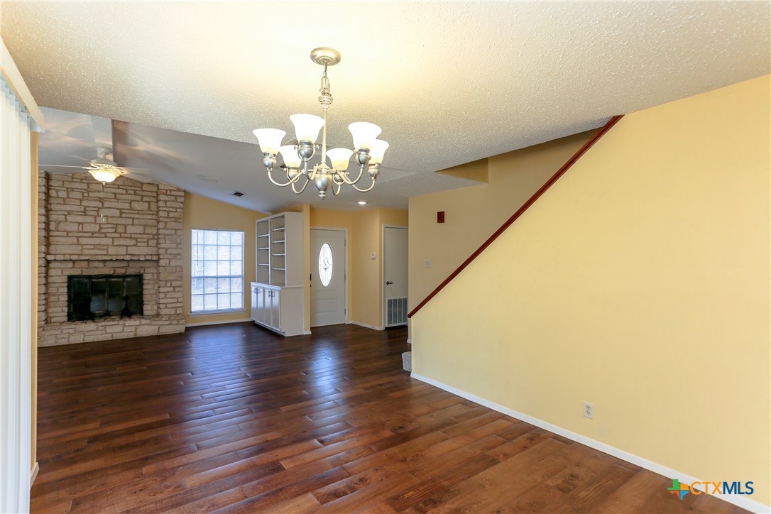 2505 Canyon Creek Drive Property Photo 1