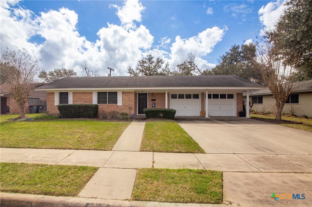 2701 College Drive Property Photo