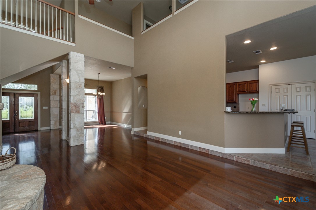 451 Winding View Property Photo 14