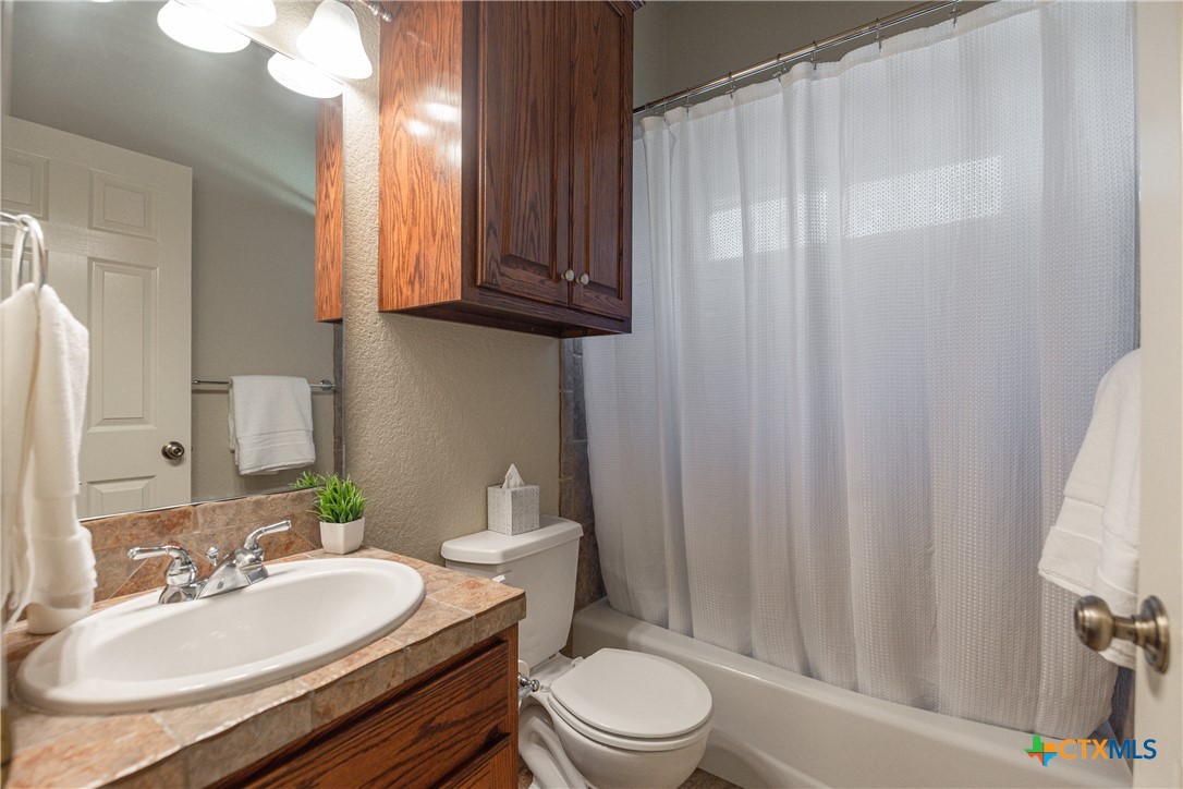 451 Winding View Property Photo 28