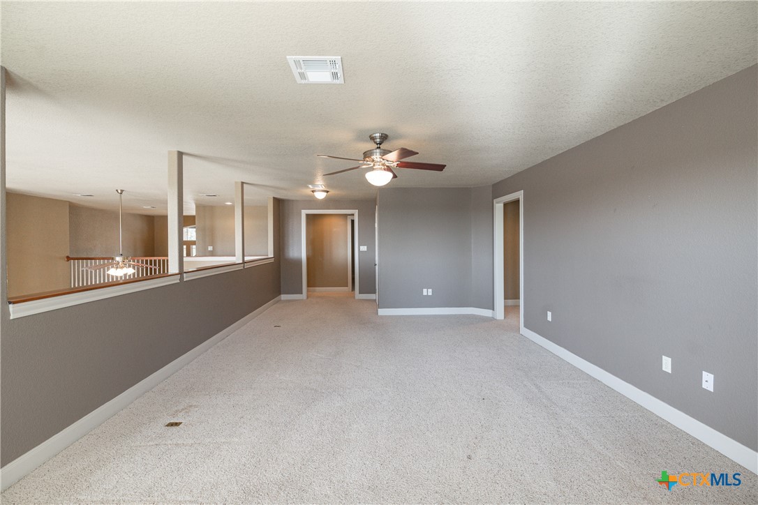 451 Winding View Property Photo 30