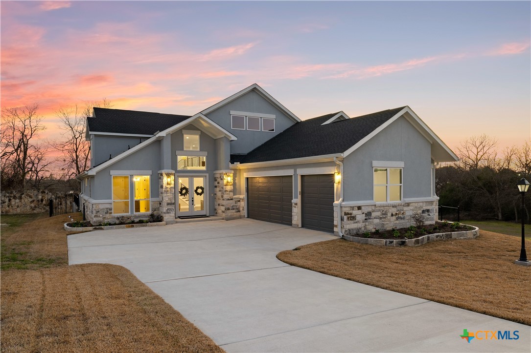 6817 Misty Creek Lane Property Photo