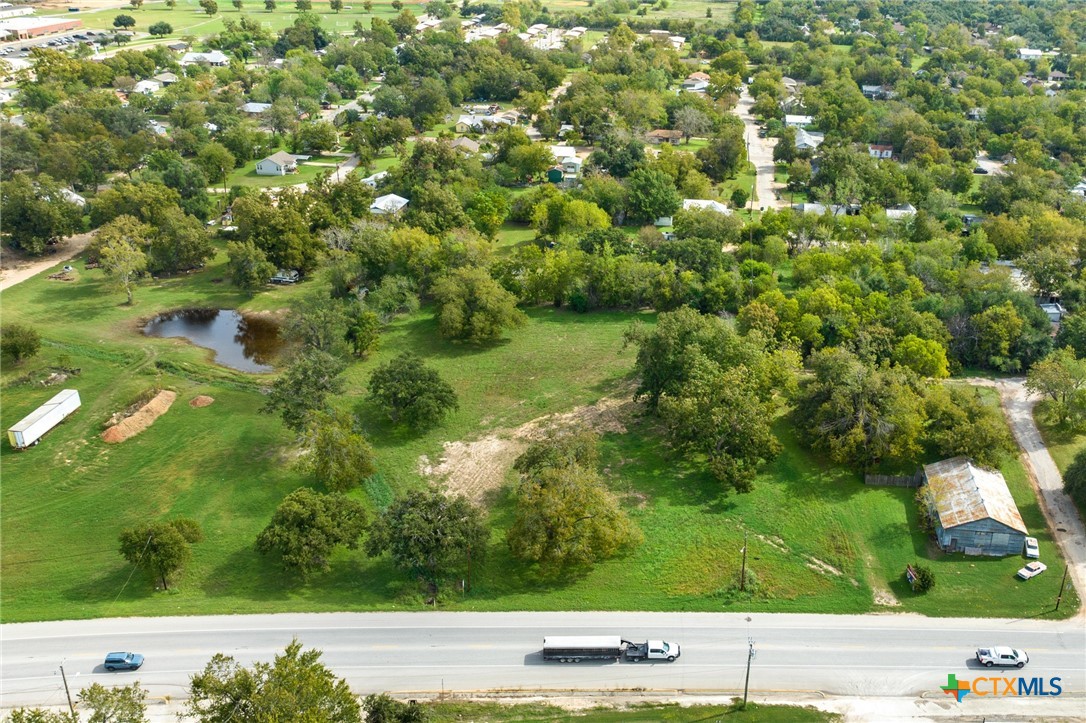 200 W 18 1/2 Street Property Photo 3