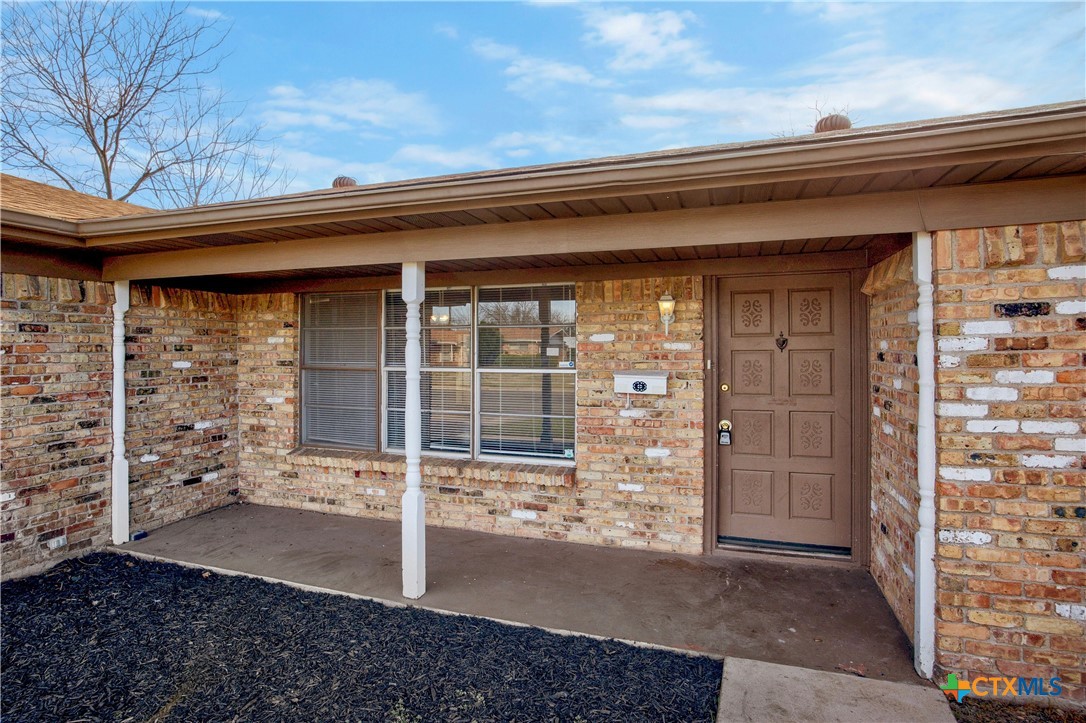 1302 Cedar Drive Property Photo 4