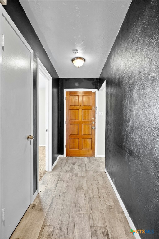 1302 Cedar Drive Property Photo 5