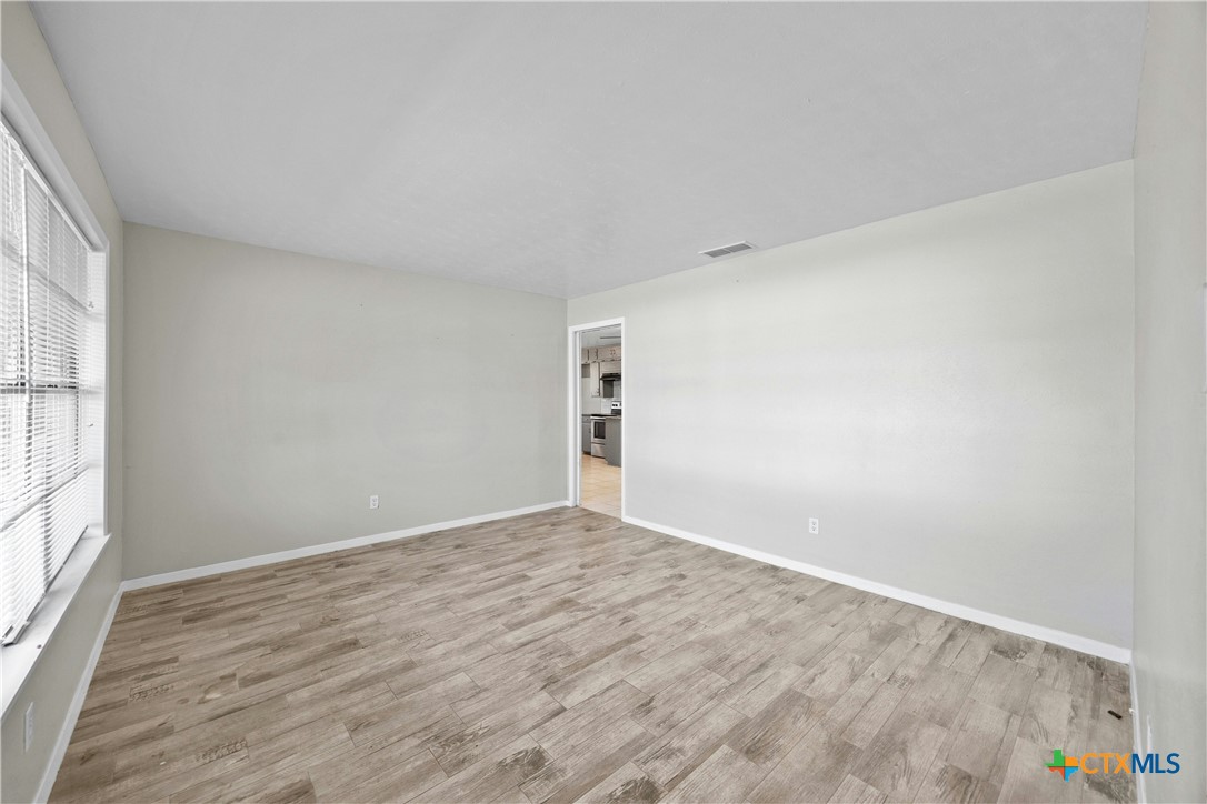 1302 Cedar Drive Property Photo 7