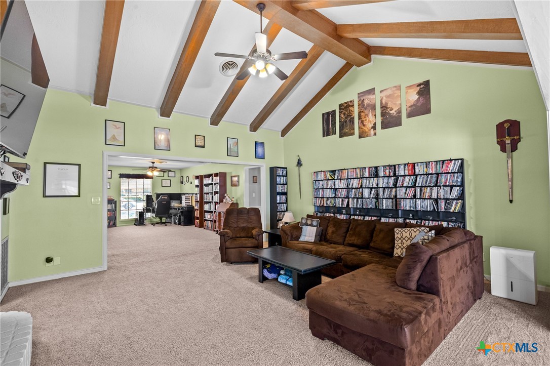 114 Berkshire Lane Property Photo 4