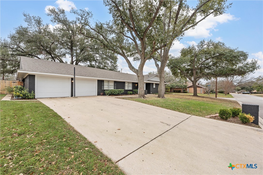 4209 Chestnut Road Property Photo 3